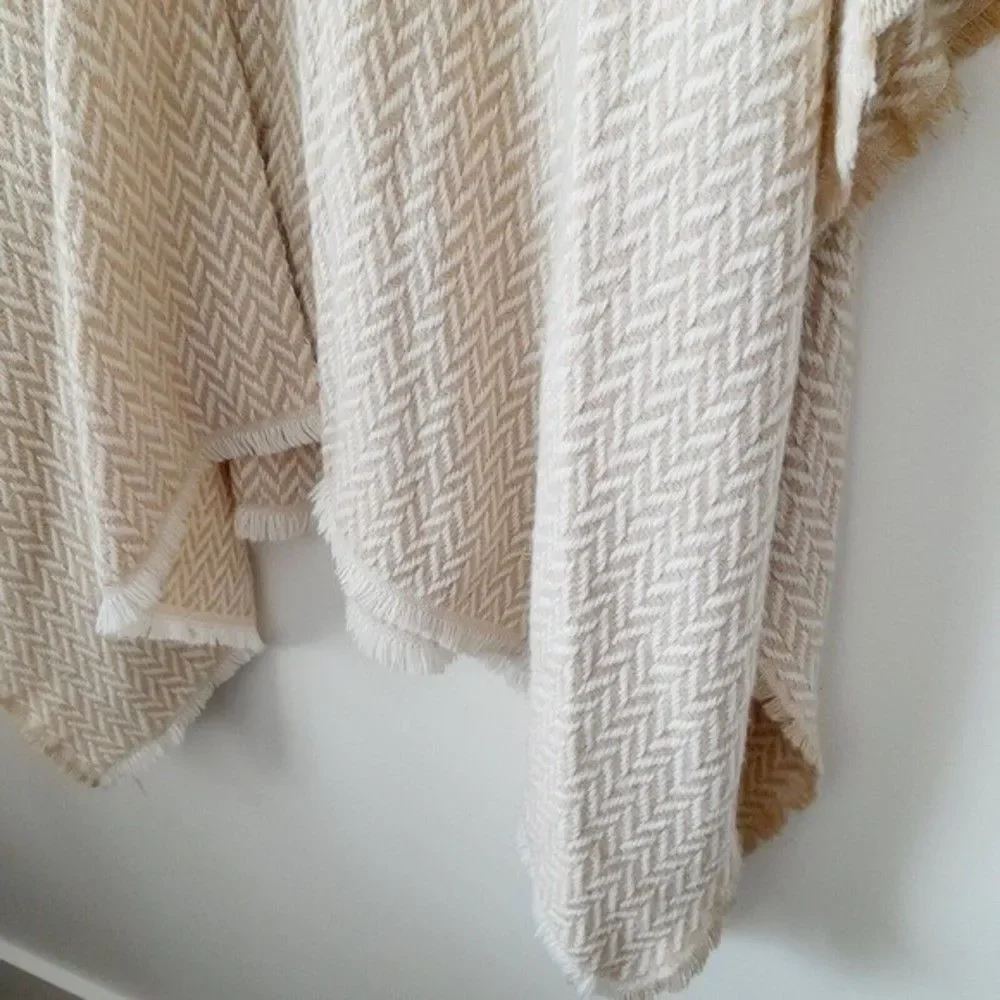 CHAPS by Ralph Lauren Scarf Wrap Poncho Blanket Boho Coastal Resort Wear Sz: OS - Picture 3 of 7